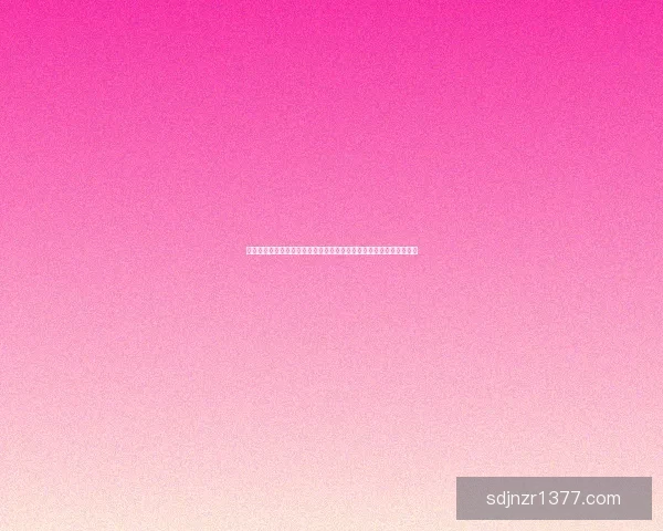 凌波丽微笑背后的深情与秘密探索：她是如何用微笑俘获所有人的心的